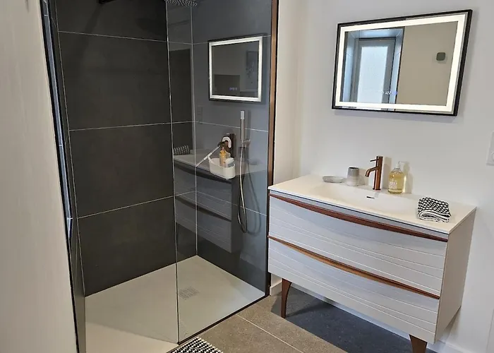 De Standing 8 Pers, Plein Centre Du Village Apartment